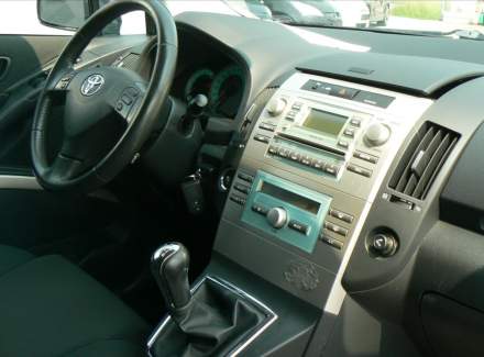 Toyota - Corolla Verso