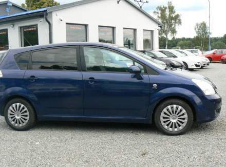 Toyota - Corolla Verso