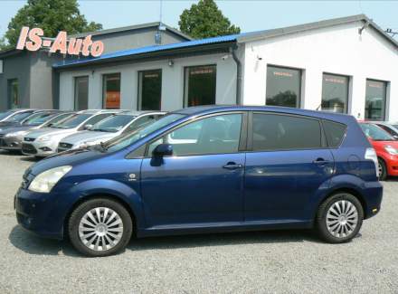 Toyota - Corolla Verso