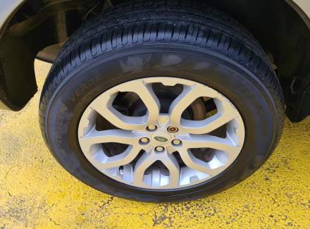 Land Rover - Freelander