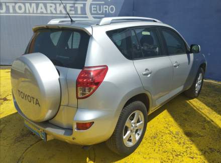 Toyota - RAV 4