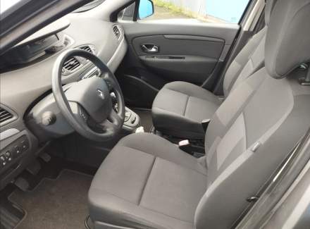 Renault - Scenic