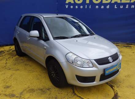 Suzuki - SX4