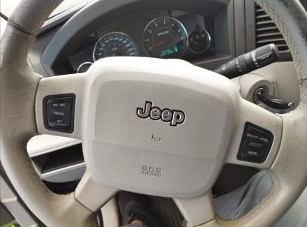 Jeep - Grand Cherokee