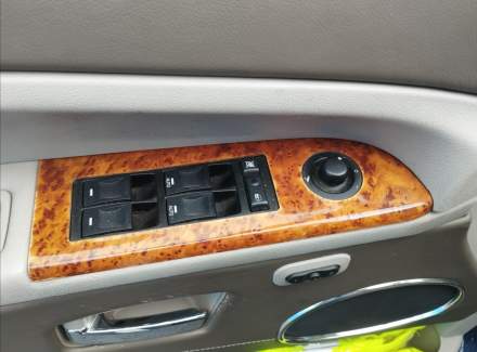 Jeep - Grand Cherokee