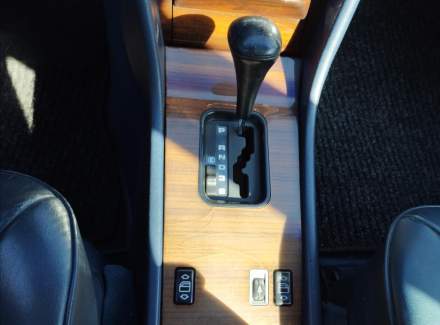 Mercedes-Benz - E-class