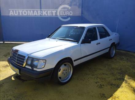 Mercedes-Benz - E-class