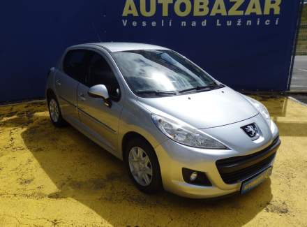 Peugeot - 207