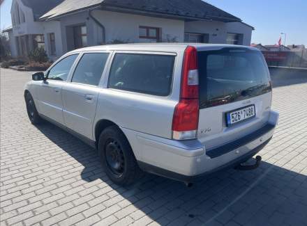 Volvo - V70