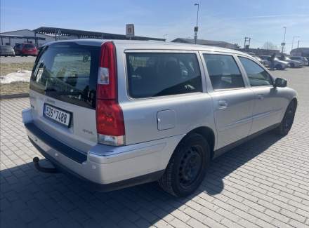 Volvo - V70