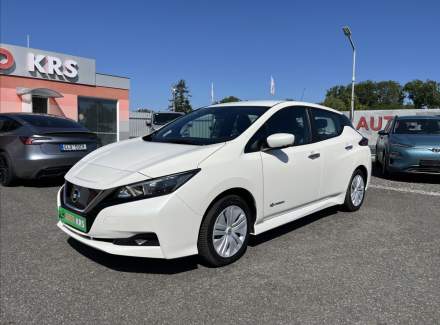 Nissan - Leaf