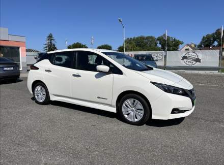 Nissan - Leaf