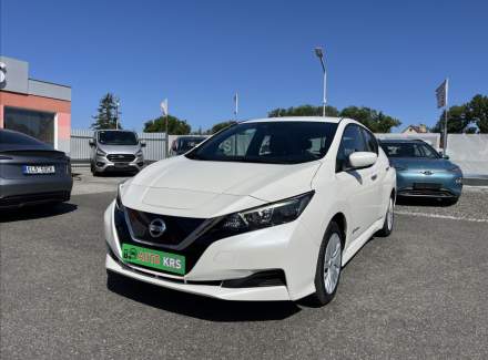 Nissan - Leaf