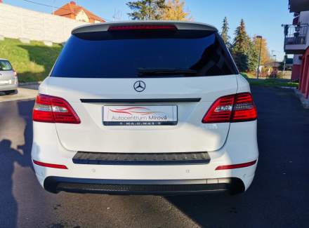 Mercedes-Benz - M-class