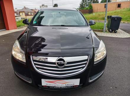 Opel - Insignia