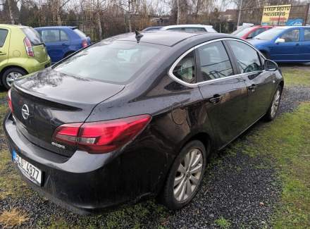 Opel - Astra