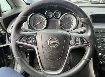 Opel - Astra