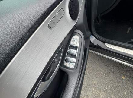 Mercedes-Benz - C-class