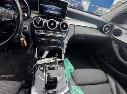 Mercedes-Benz - C-class