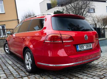 Volkswagen - Passat