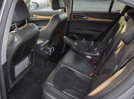 Alfa Romeo - Stelvio