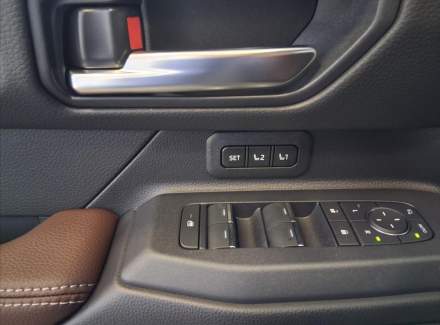 Toyota - Land Cruiser