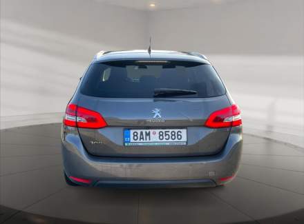 Peugeot - 308