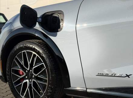 Ford - Mustang Mach-E