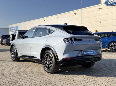 Ford - Mustang Mach-E