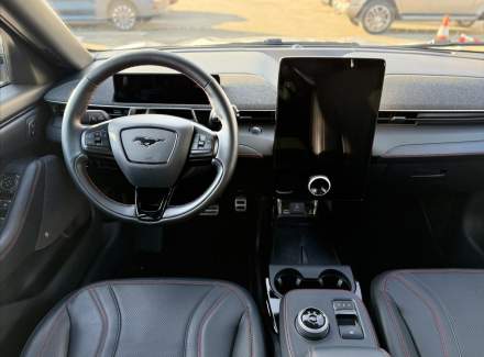 Ford - Mustang Mach-E