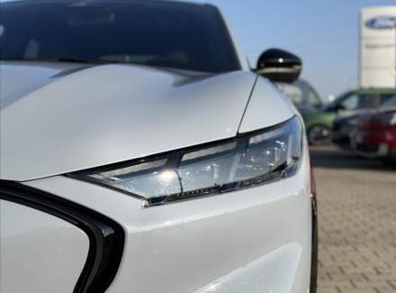 Ford - Mustang Mach-E