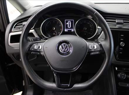 Volkswagen - Touran