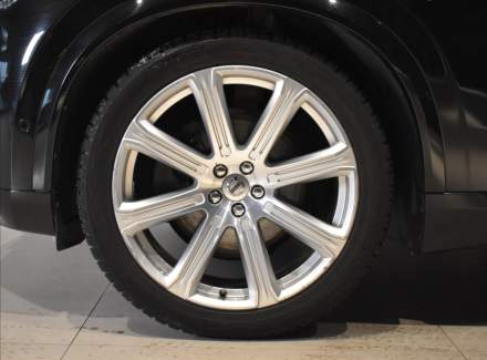 Volvo - XC90