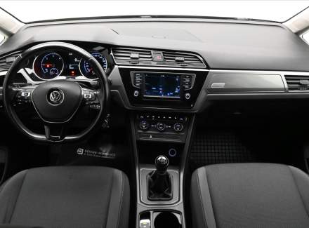 Volkswagen - Touran