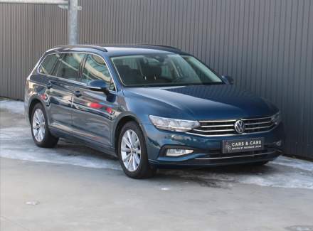 Volkswagen - Passat