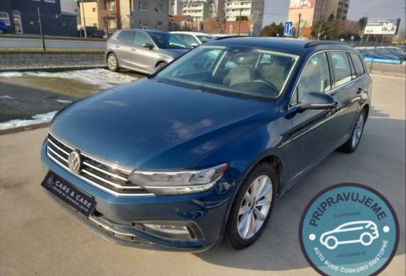 Volkswagen - Passat