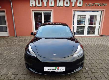 Tesla - Model 3