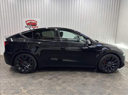 Tesla - Model Y
