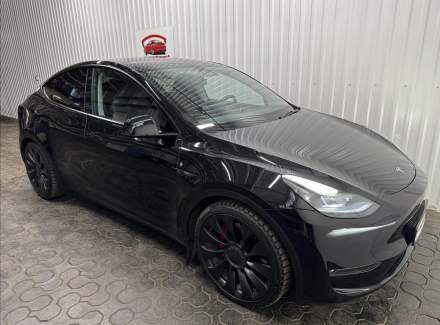 Tesla - Model Y