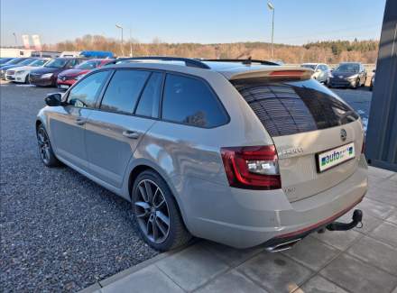 Škoda - Octavia