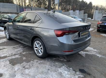 Škoda - Octavia