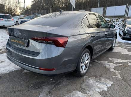Škoda - Octavia