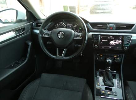Škoda - Superb