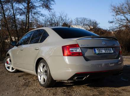 Škoda - Octavia