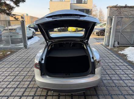 Tesla - Model S