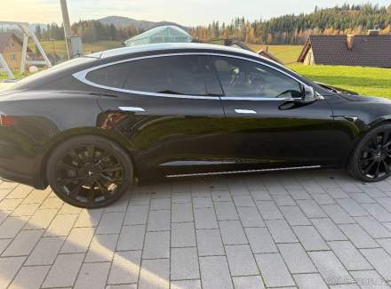 Tesla - Model S