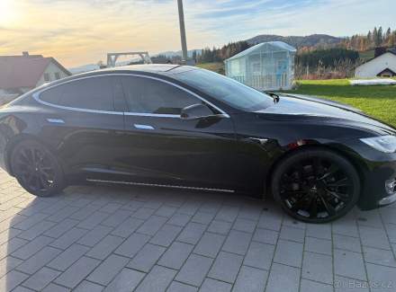 Tesla - Model S