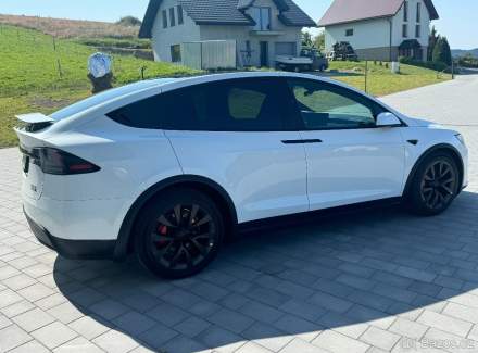 Tesla - Model X