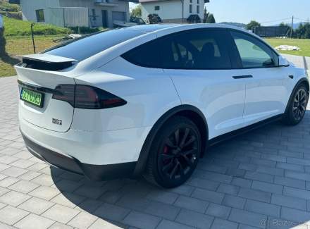 Tesla - Model X