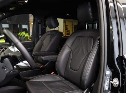 Mercedes-Benz - V-class